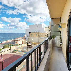 119/4 - Sea View - 3 Bedrooms , Xghajra Malte