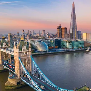 Cosy 2 Bdr Flat With Free Parking Near Tower Bridge Apartment London